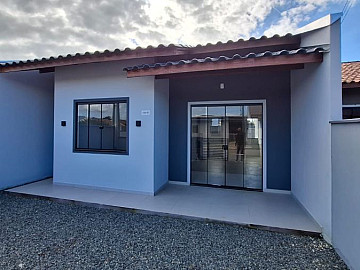 Casa Geminada � Venda